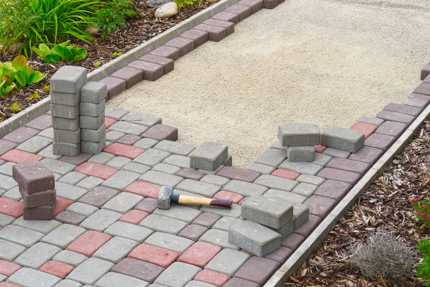Best Custom Driveway Pavers  in Center Hill, FL